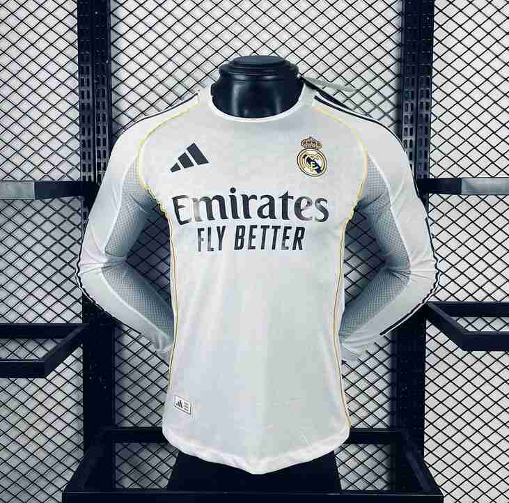 Maglia Calcio Real Madrid Manica Lunga Prima 2025 2026 – Versione Giocatore Maglia Calcio Real Madrid Manica Lunga Prima 2025 2026 – Versione Giocatore