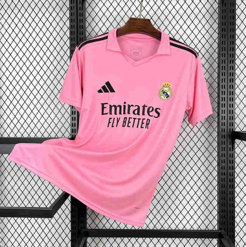 Thailandia Speciale Maglia Calcio Real Madrid 2025 2026 Rosa Thailandia Speciale Maglia Calcio Real Madrid 2025 2026 Rosa