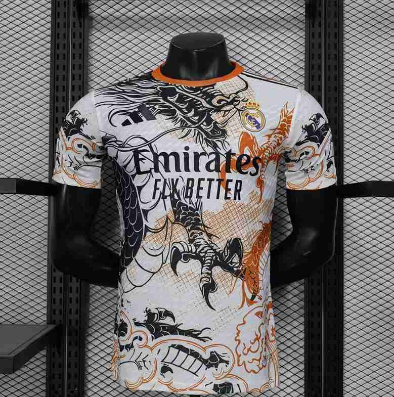 Thailandia Speciale Maglia Calcio Real Madrid 25 2026 Thailandia Speciale Maglia Calcio Real Madrid 25 2026