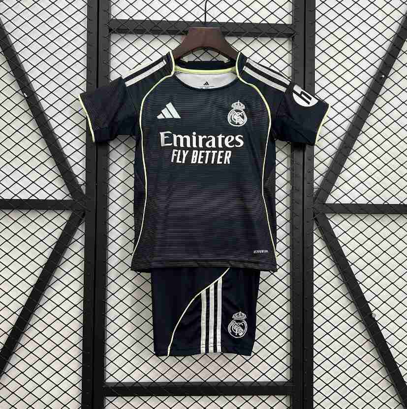 Maglia Calcio Real Madrid Set Bambino Away 2025 2026 Maglia Calcio Real Madrid Set Bambino Away 2025 2026 1