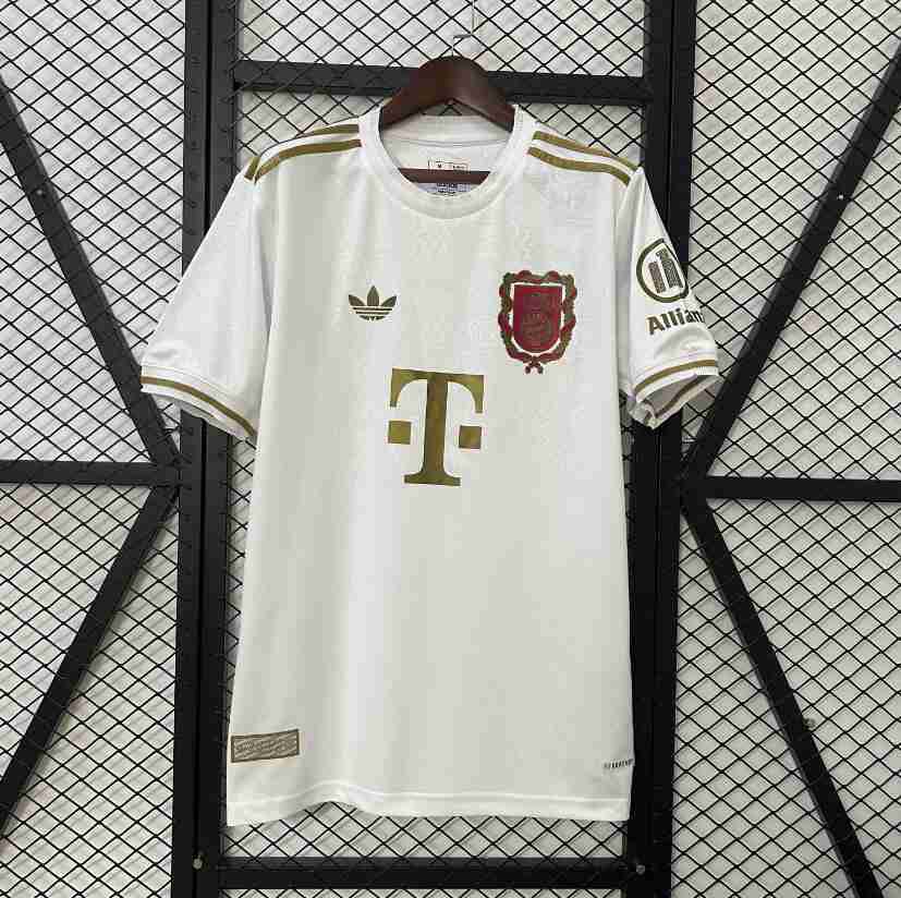 Thailandia Maglia Calcio Bayern Monaco 125th 2025 2026 Bianco Thailandia Maglia Calcio Bayern Monaco 125th 2025 2026 Bianco