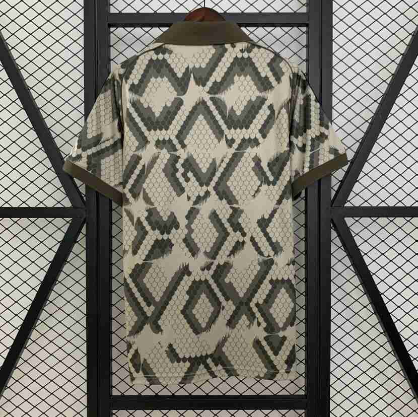 Thailandia Speciale Maglia Calcio Bayern Monaco 2025 2026_1