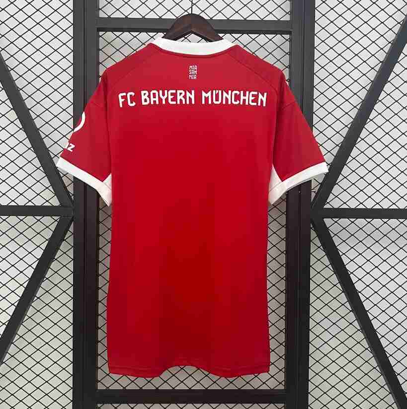 Thailandia Maglia Calcio Bayern Monaco Prima 2025 2026_1