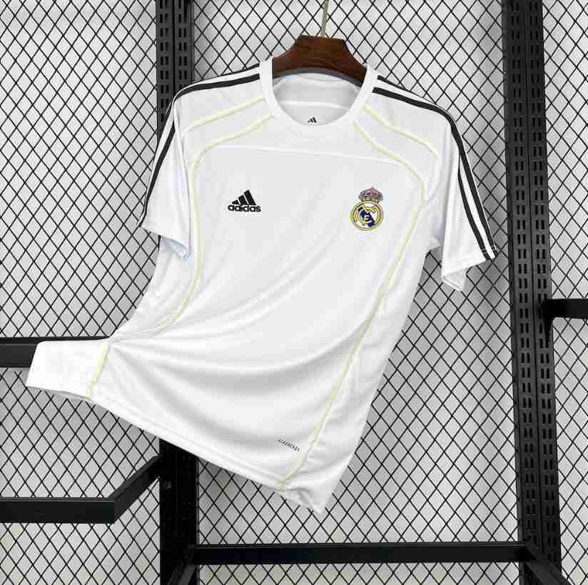 Thailandia Maglia Calcio Formazione Real Madrid 2025 2026 Bianco Thailandia Maglia Calcio Formazione Real Madrid 2025 2026 Bianco