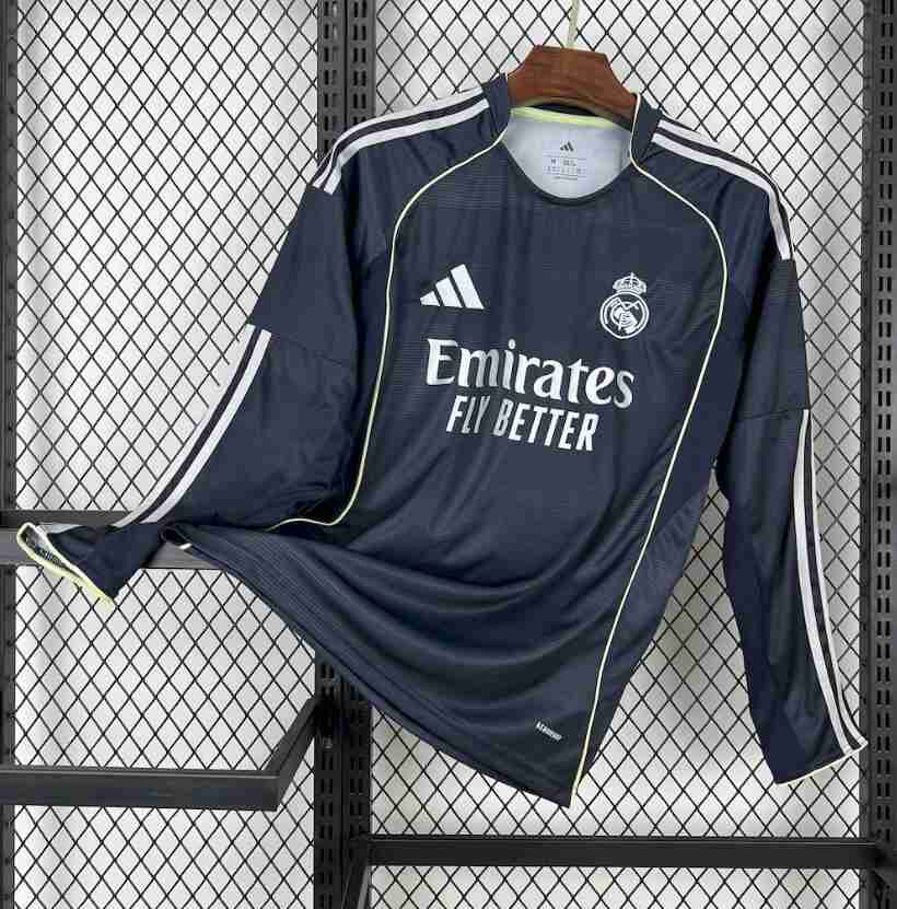 Thailandia Maglia Calcio Real Madrid Manica Lunga Away 2025 2026 Thailandia Maglia Calcio Real Madrid Manica Lunga Away 2025 2026