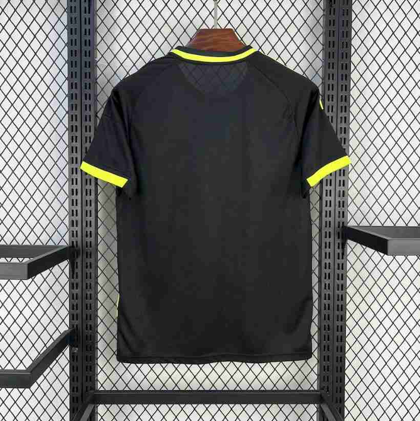 Thailandia Speciale Maglia Calcio Real Madrid 2025 2026 Rosa Verde_1