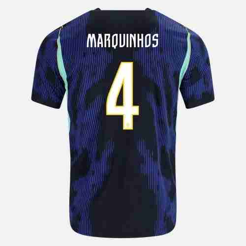 MARQUINHOS NO.4 Maglia Calcio Brasile Away 2026 – Versione Giocatore MARQUINHOS NO.4 Maglia Calcio Brasile Away 2026 – Versione Giocatore
